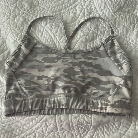 ALPHALETE SIZE MEDIUM - Picture 1 of 2